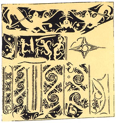 Schnitzereien auf Pfeilk&ouml;chern.