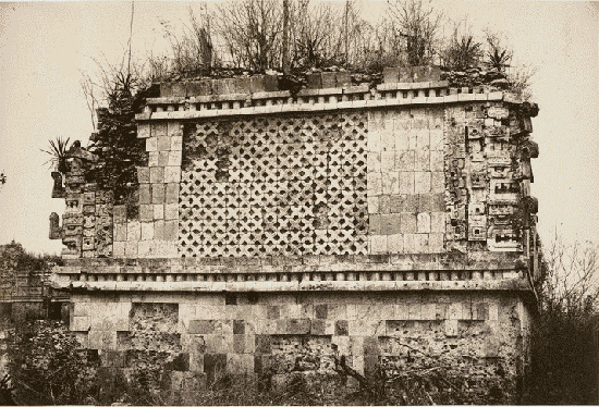 Palais Des Nonnes, &agrave; Uxmal; detail du cote sud.