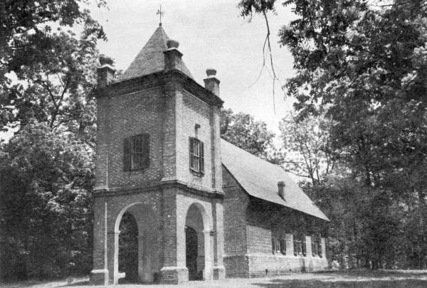 Saint Peters Church, New Kent County, Virginia

Photo by Flournoy, Virginia State Chamber of Commerce