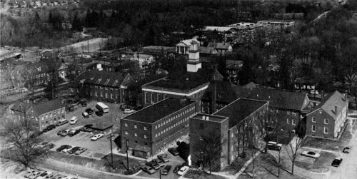Rear view of the Fairfax County courthouse complex.
Photo by the Office of Public Affairs, about 1972.