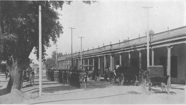 The Governor's Palace at Santa Fe, New Mexico, within the
walls of which are found the conical fireplaces of the Indians who lived
here hundreds of years before the Spaniards came