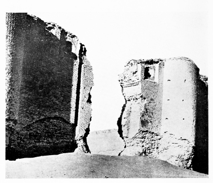 Fig. 143.&mdash;SÂMARRÂ, RUINED MOSQUE, BIG DOOR IN NORTH
WALL.